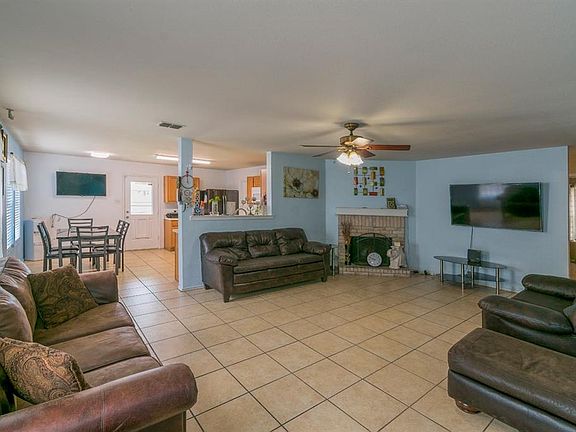 4th image of 1036 Mosaic Dr