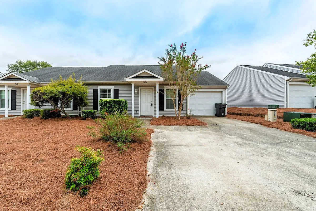 Building Photo - 7010 Antilles Dr