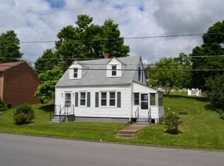 634 D St, Staunton, VA 24401