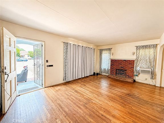 4th image of 1335 S Hamilton Blvd