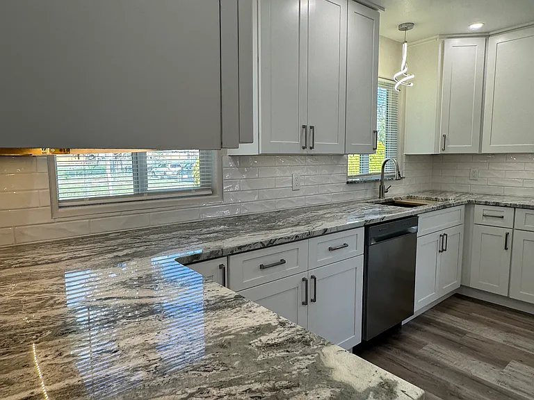8906 Wadsworth St SW — Photo 9