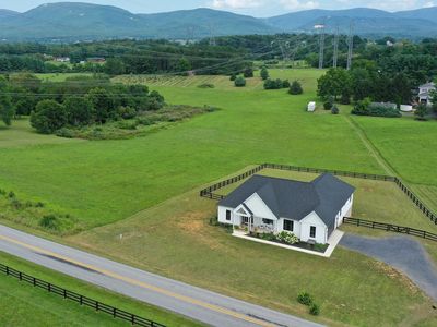 643 Cattle Scales Rd, Waynesboro, VA, 22980