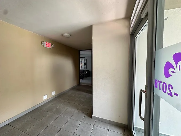 Cond Alamanda Apt 2074 — Photo 4
