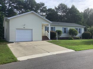 182 Nandina Dr #112, Hampstead, NC 28443