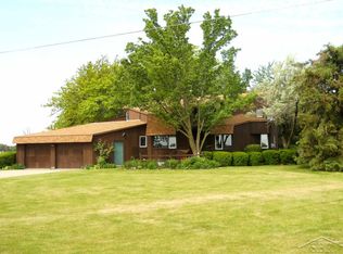 3356 S Reese Rd, Frankenmuth, MI 48734