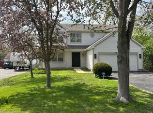 1N210 Fanchon St, Carol Stream, IL 60187