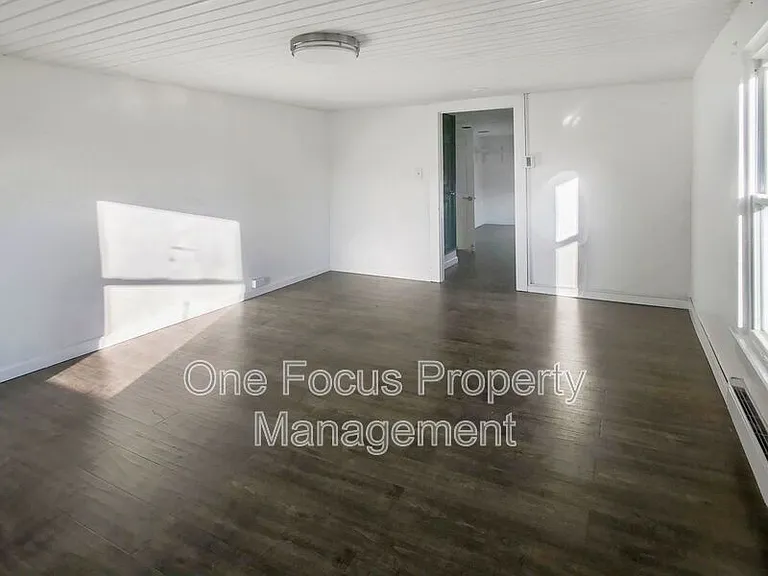 1724 Steam Valley Rd — Photo 11