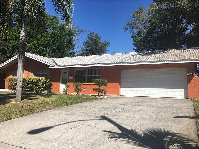 1st image of 3860 Kingfish Dr SE