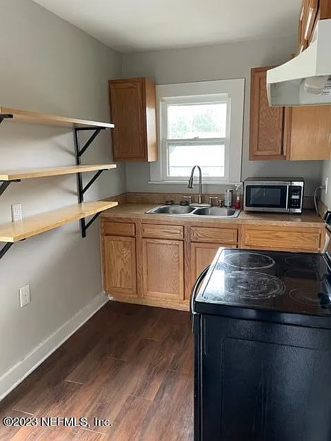 1 bed, 1.0 bath, 440 sqft, $999 — Photo 4