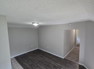 501 6th St S #1/2, Moorhead, MN 56560