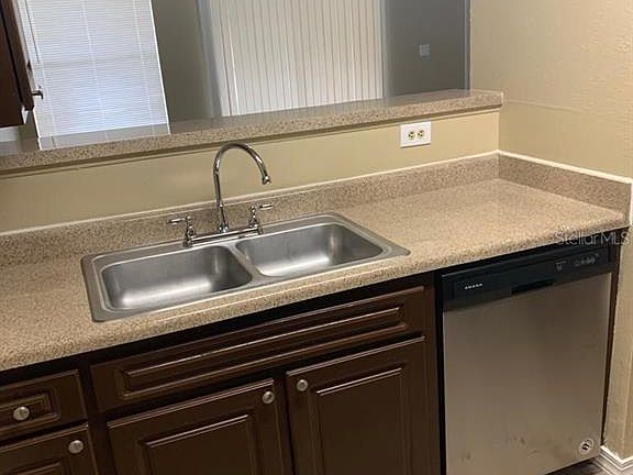 2nd image of 4748 Walden Cir #12