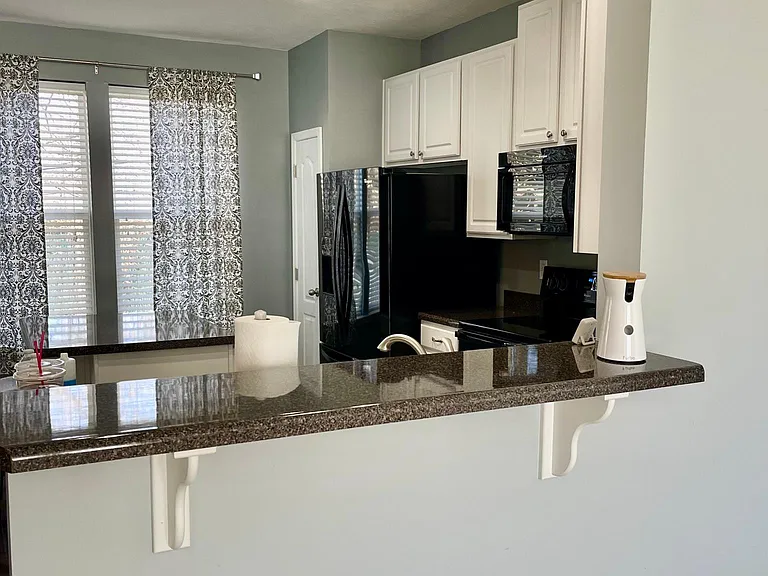 102 Woodside Dr — Photo 12