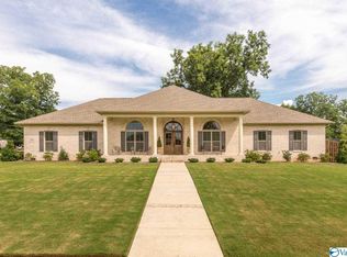 1405 Sierra Blvd SE, Huntsville, AL 35801