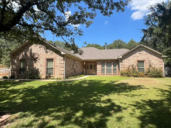 110 County Road 2258, Mineola, TX 75773