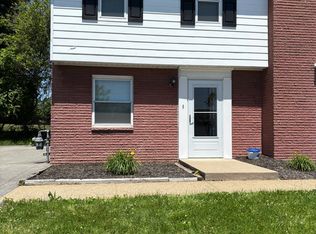 270-282 Malts Ln, Irwin, PA 15642