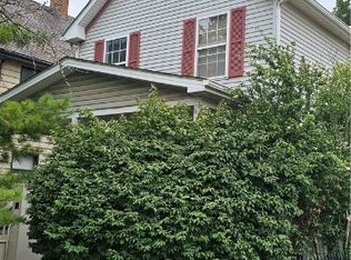 4284 E 71st St, Cleveland, OH