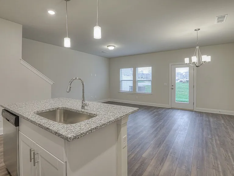 1705 Tahoma Dr — Photo 9