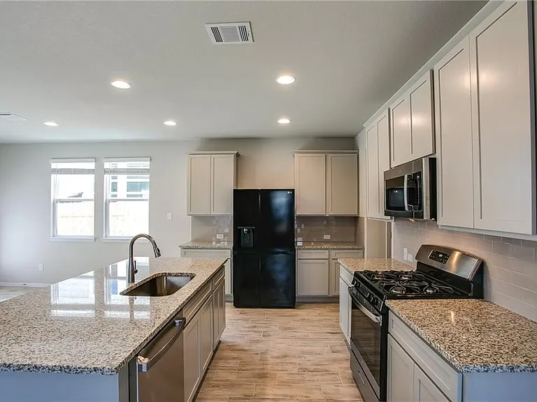 11713 Lago De Garda Dr — Photo 13