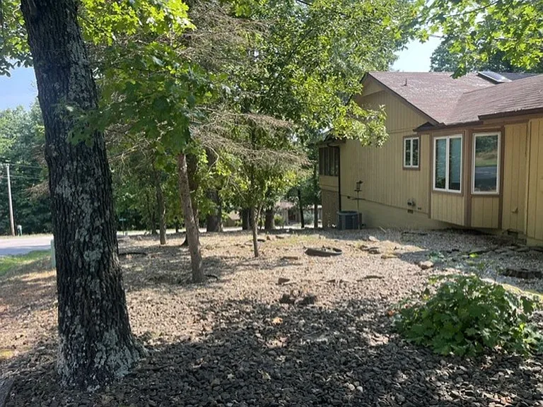 1 Curry Ln — Photo 25