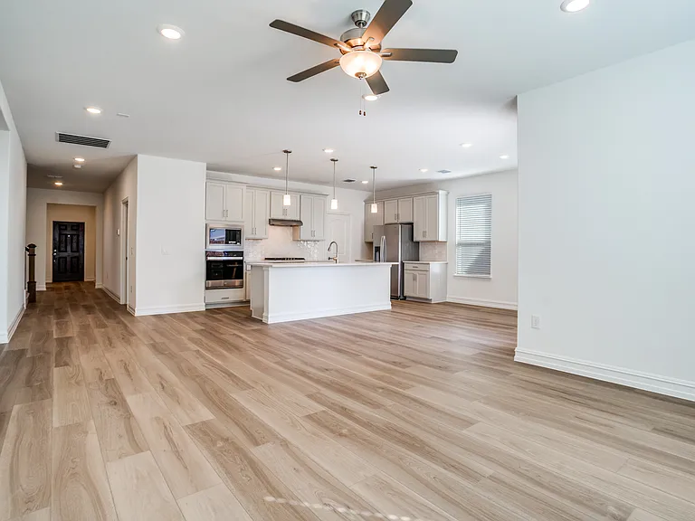 1600 Tyler Dr — Photo 16