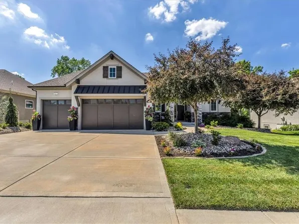 2136 NE 105th St, Kansas City, MO 64155