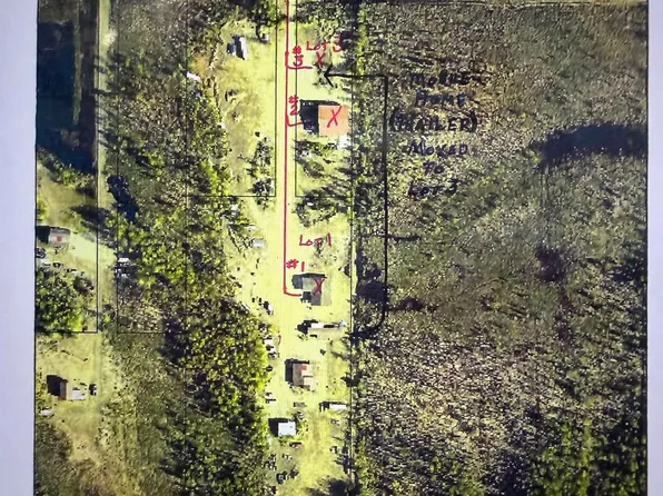 1619 Bradway Rd, North Pole, AK 99705