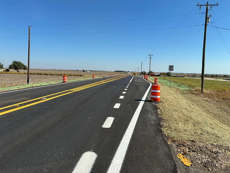 16950 FM 971 — Photo 12