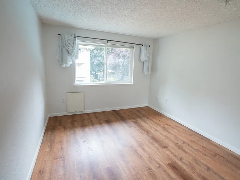 1150 Sunset Blvd NE #220 — Photo 7