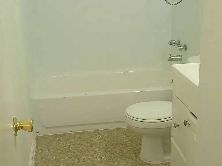 218 W Dakota Ave #A — Photo 10