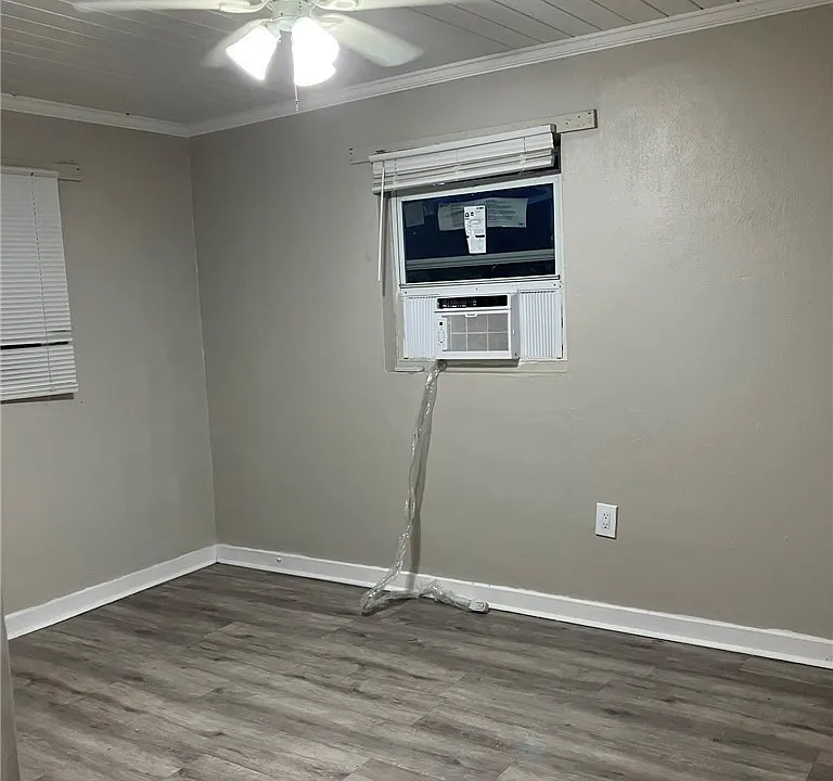 2643-2651 Lafayette St #2651