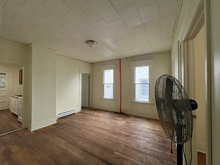 41 Barber St #39 — Photo 2