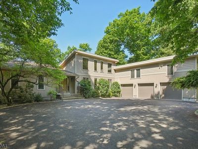 1612 Mountain Top Rd, Bridgewater, NJ, 08807