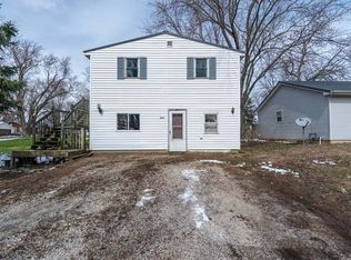 202 E Jones St, Secor, IL 61771