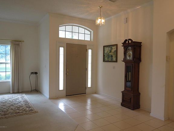 3rd image of 216 Crooked Ct