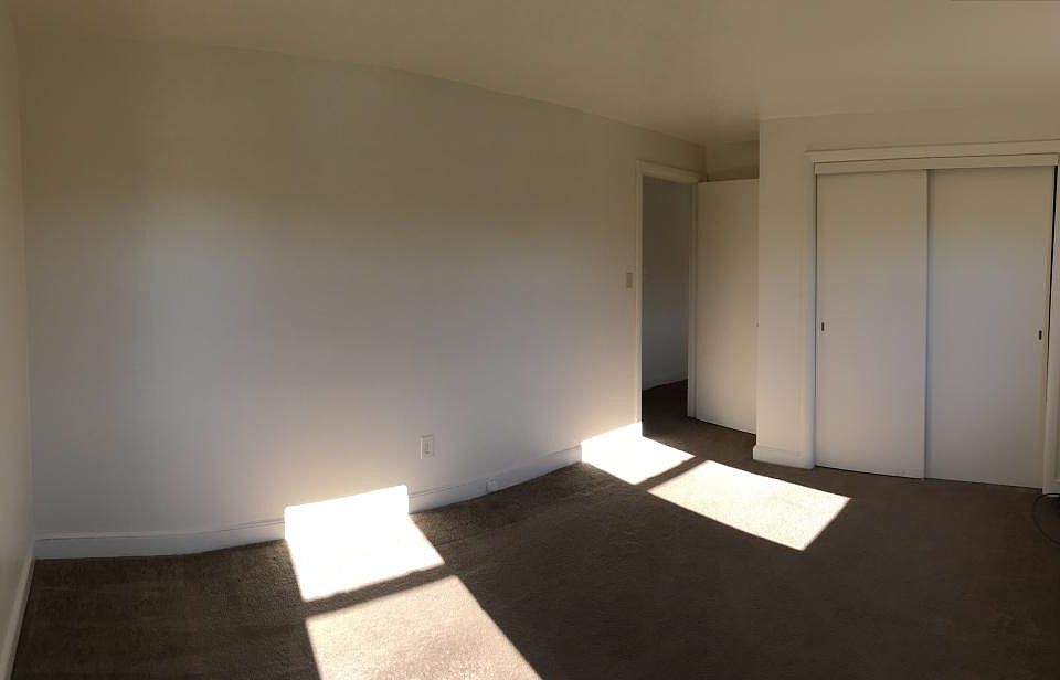 Large Corner Bedroom