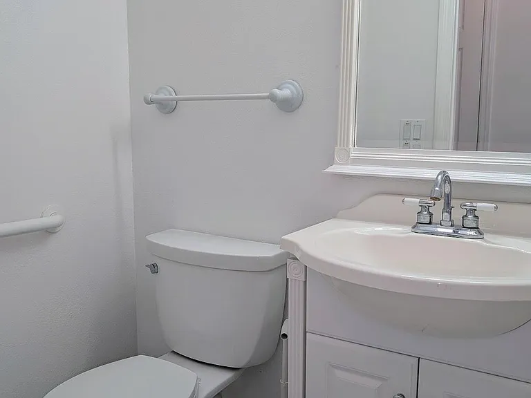 2929 SE Ocean Blvd #111-2 — Photo 13