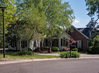 12 Winfield Pointe Ln, Saint Louis, MO
