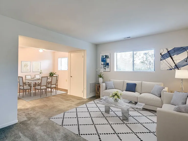 Meadow Creek Apartments — Photo 2