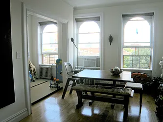 Rented by Vespa Properties Group