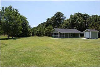2nd image of 1999 Sweet Dewey Ln