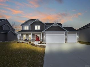 628 Indian Trce, Ossian, IN 46777