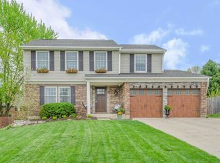 7712 Stonehill Dr, Cincinnati, OH 45255