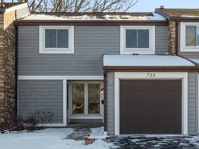733 Lakeside Circle Dr, Wheeling, IL, 60090