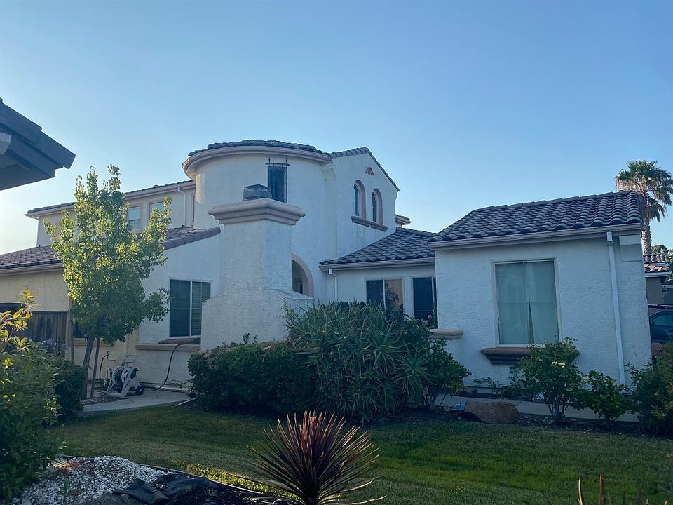 1st image of 3700 Bridgeway Lakes Dr