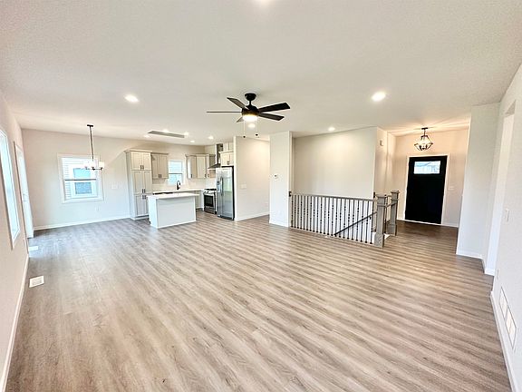 5th image of 2225 Otteson Dr