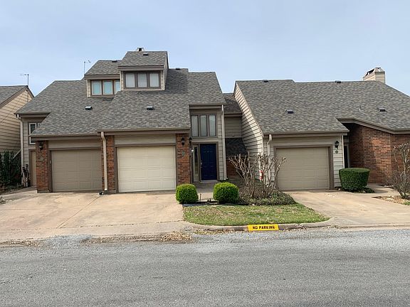 4th image of 111 Summer Place Cir