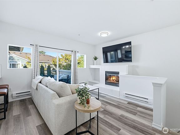 3rd image of 6209 Isaac Avenue SE #E