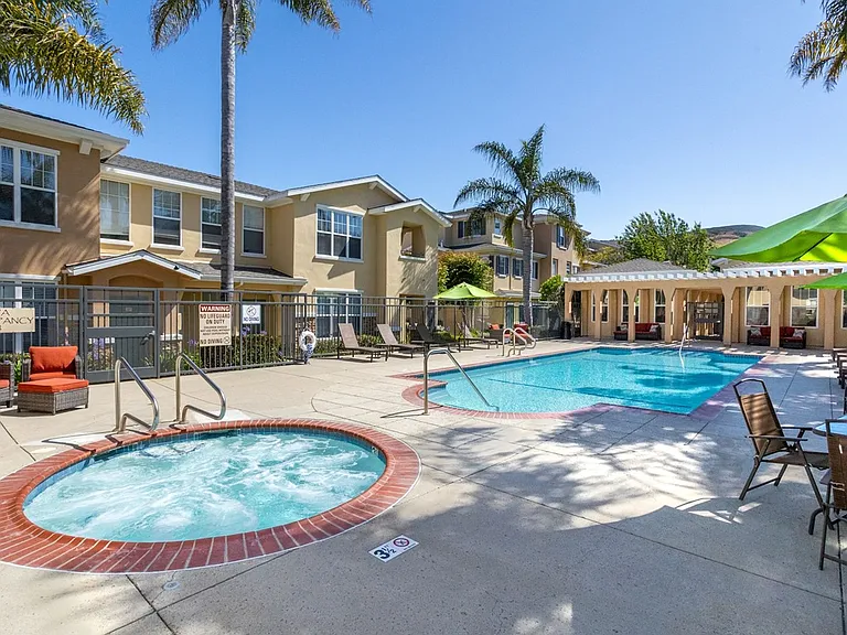 de Tolosa Ranch Apartments — Photo 33