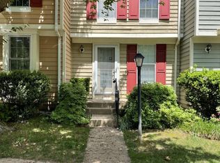 1909 Belmont Ridge Ct, Reston, VA 20191