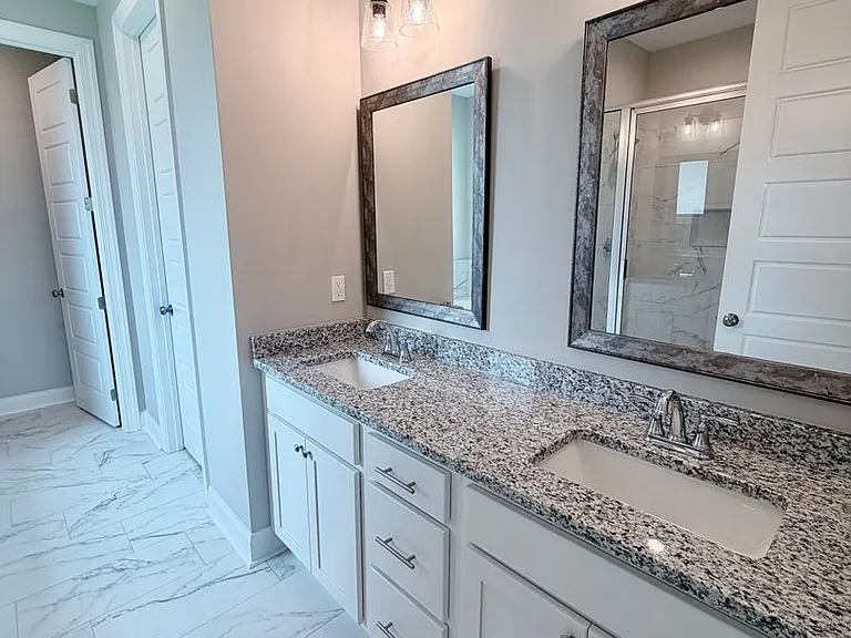 204 Farmland Cir — Photo 19